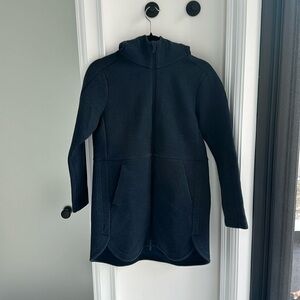 Lululemon sweater (8)